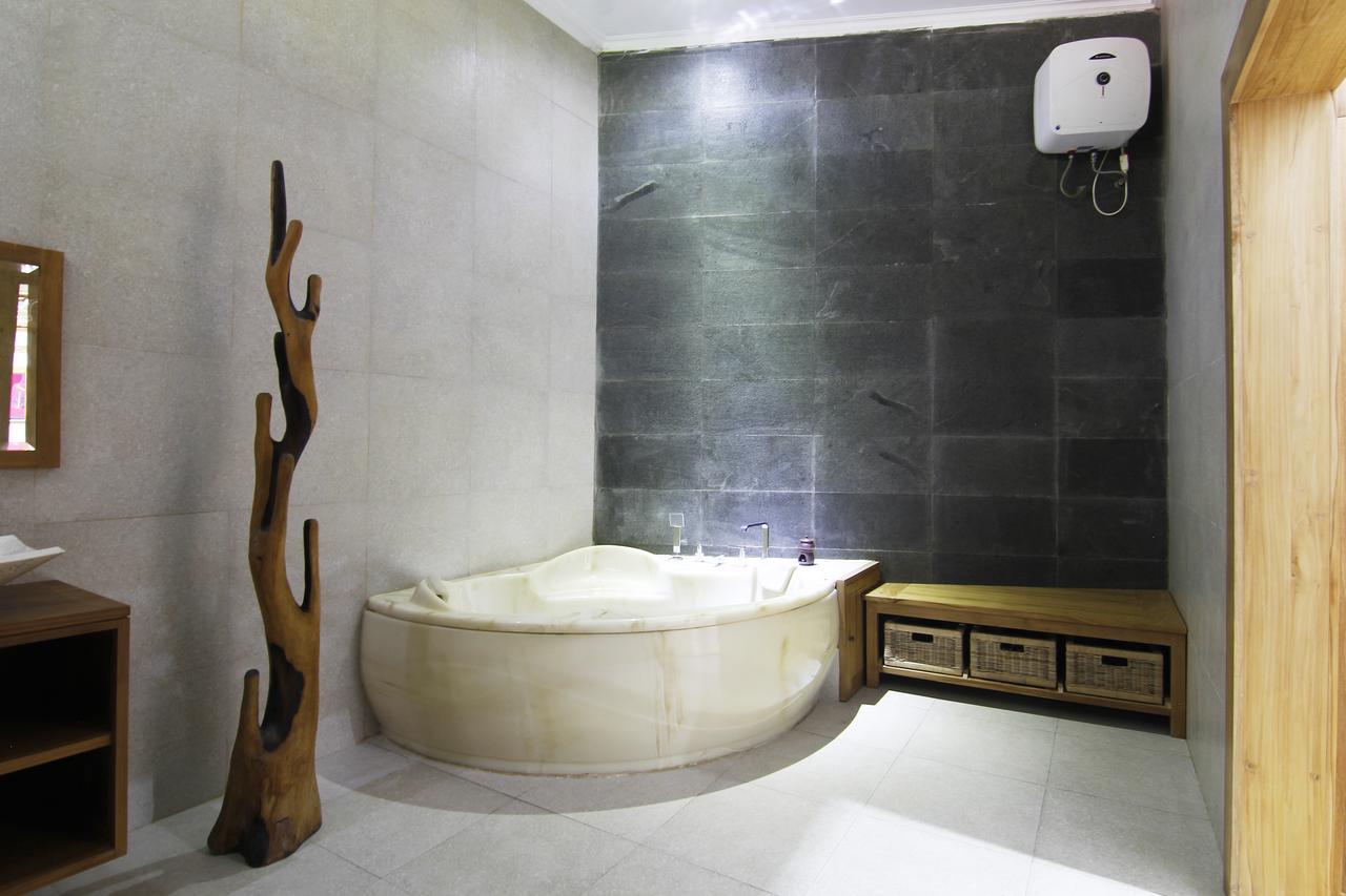 Joglo Mandapa Boutique Hotel Jarakan Экстерьер фото